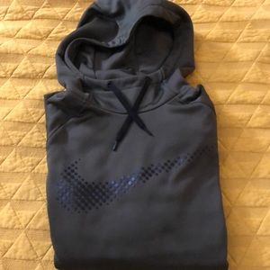 OLIVE NIKE THERMA FIT SWEATER SIZE MEDIUM